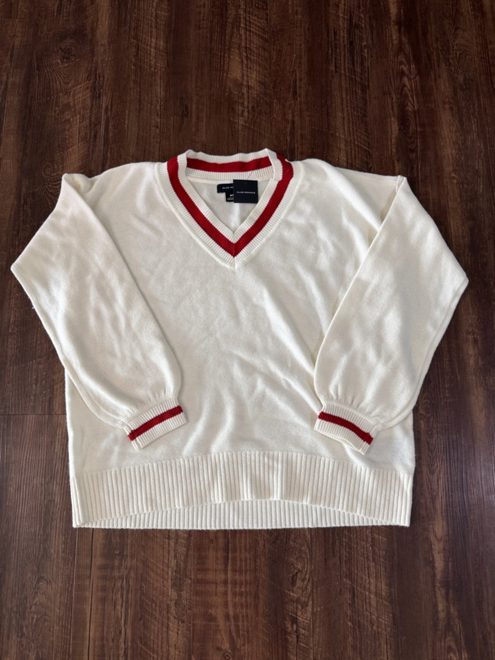 Club Monaco Cream V-Neck Oversized Sweater with Red Trim